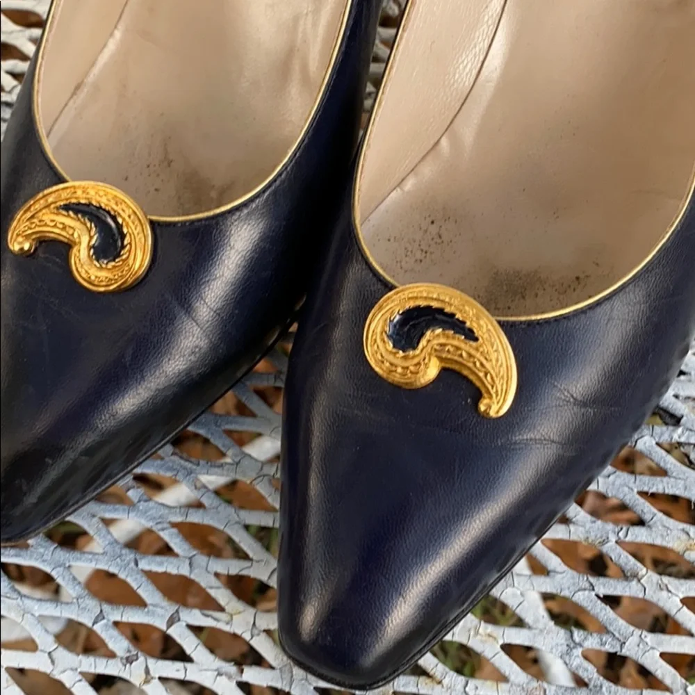 Vintage Bally Navy Blue Leather Made in Italy Heels